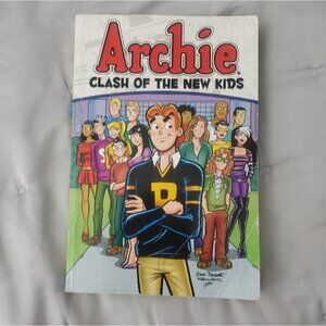 3/$15- Archie "Clash of the New Kids" Comic Book